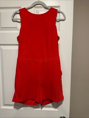 Coral Sleeveless Scallop One-Piece Romper with Pockets
